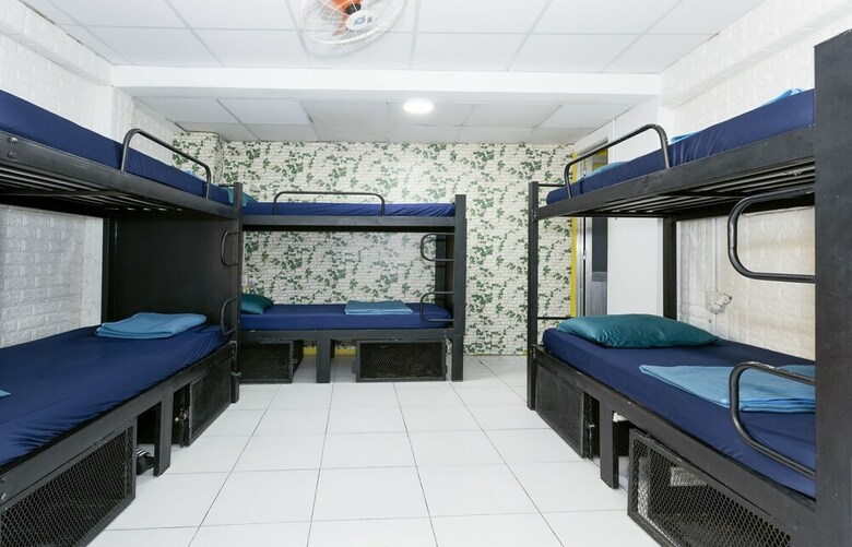 Hostal Hangout Hostel Hcm