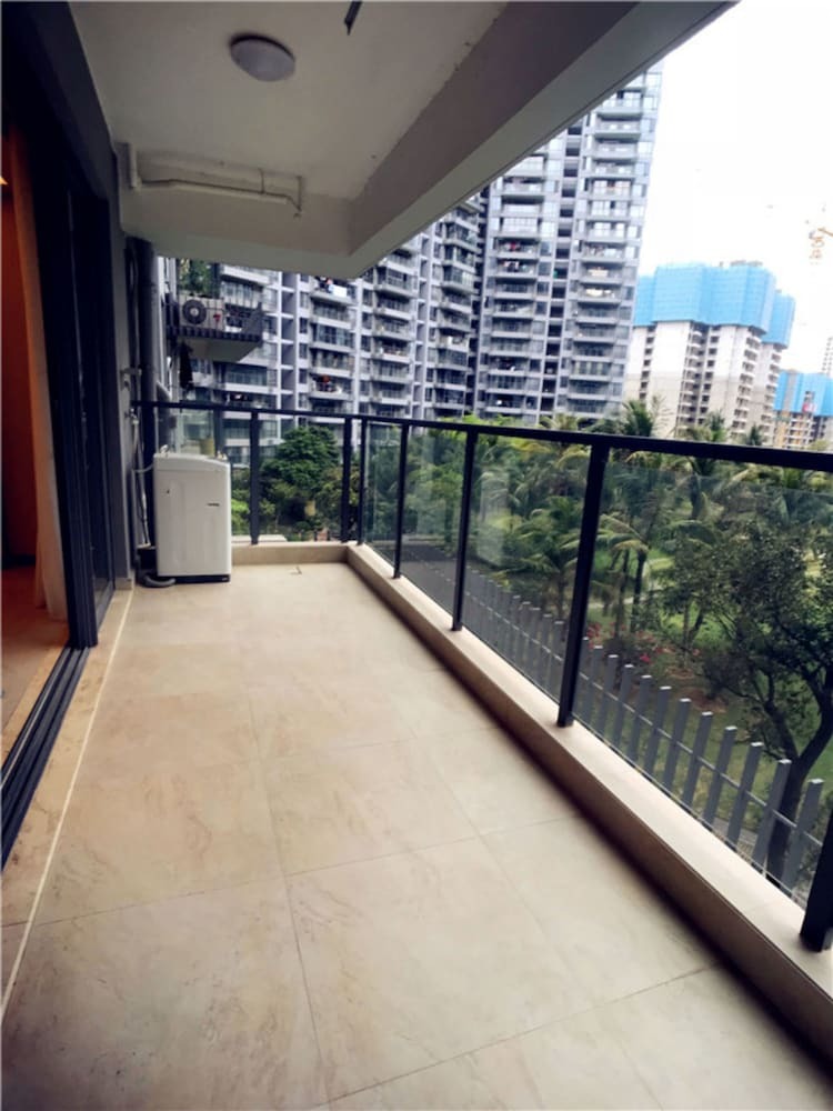 Sanya Linglong Lulushun Hotel