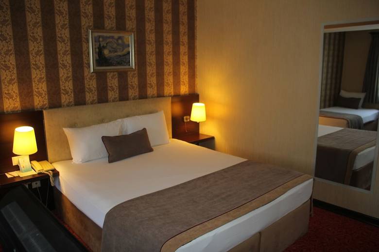 Hotel Palm City Akhisar
