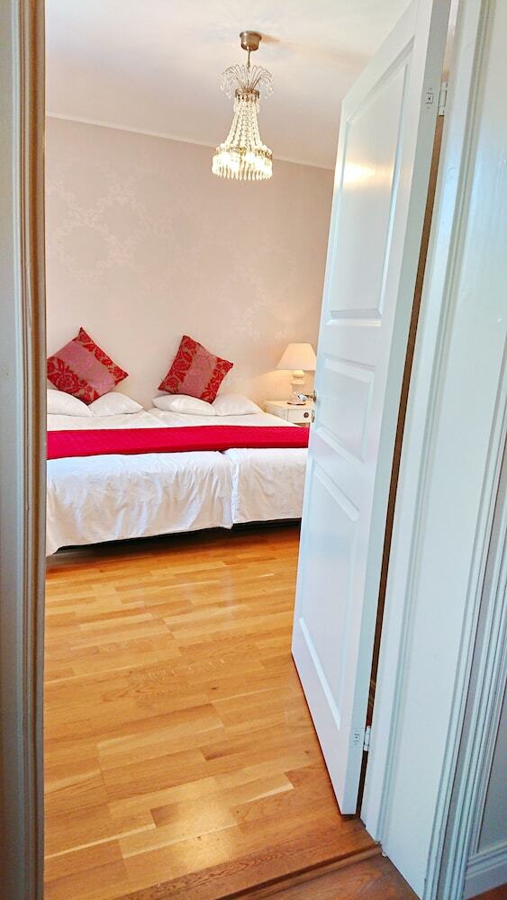V�nerport Hotel