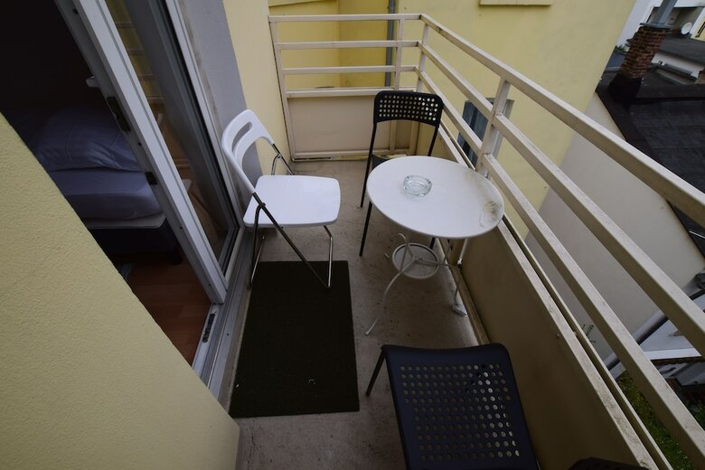 Big 2 Room City Apartment