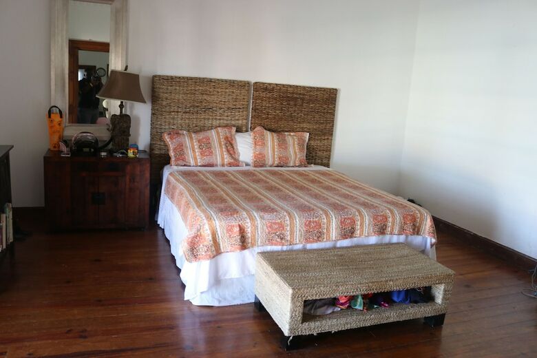 Villa Mohagany House