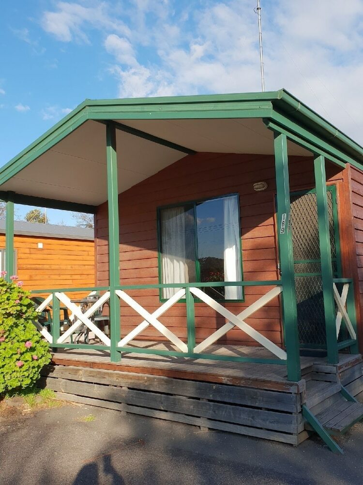 Cabana Riverglen Holiday Park