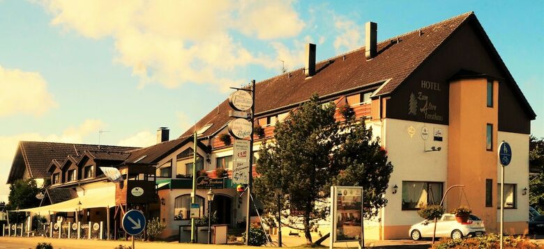 Land Gut Hotel Zum Alten Forsthaus