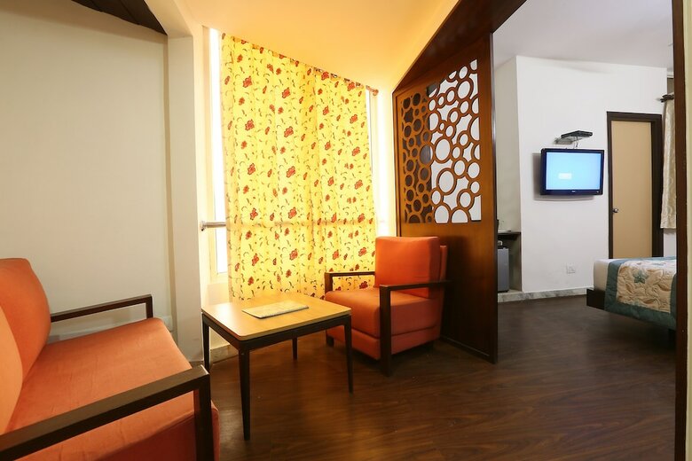 Green Lotus Airport Hotel