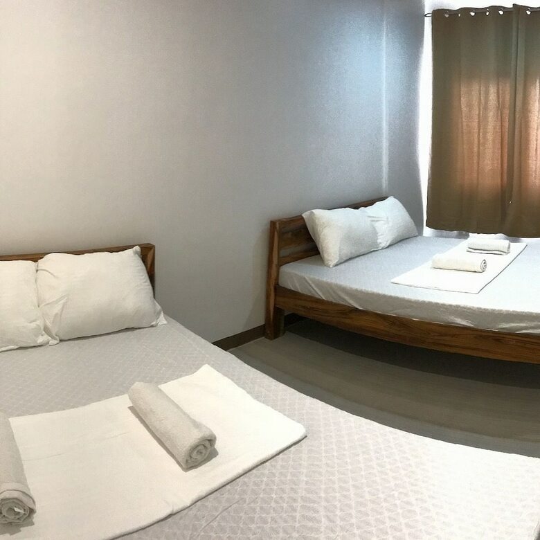 Hotel Seabreeze Beach Lodge