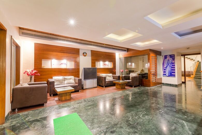 Hotel Mint Koregaon Park