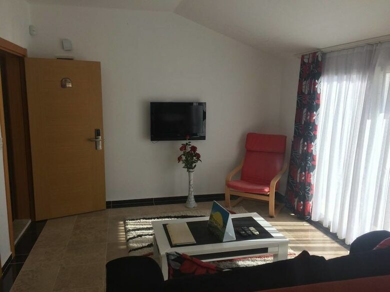 Hotel Pasham Beach Villa & Residence