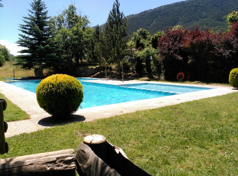 Aig�estortes Camping Resort