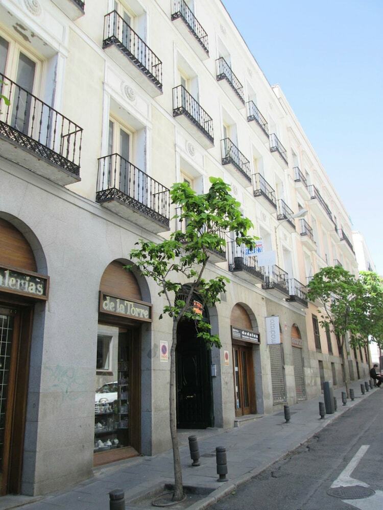 Apartamentos El Retiro De Los Madrazo