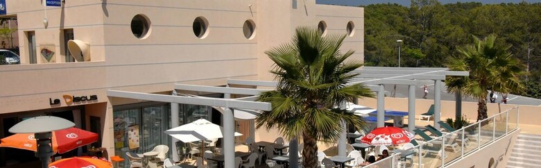 Les Parasols D'argens