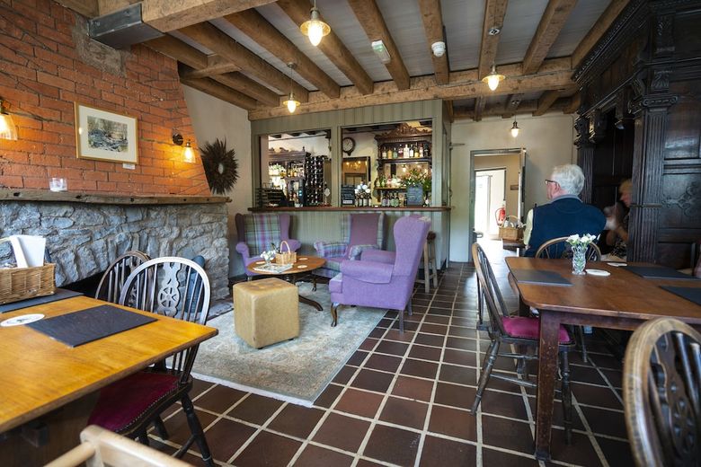 Posada The West Arms