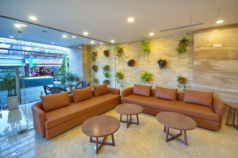 Monica Hotel Nha Trang