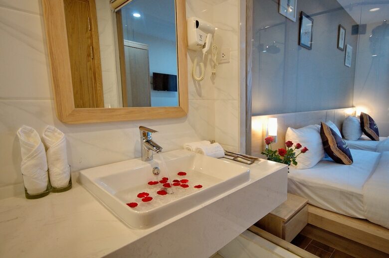Monica Hotel Nha Trang