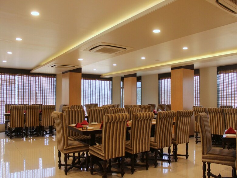 Hotel Oyo 3083 Le Grand