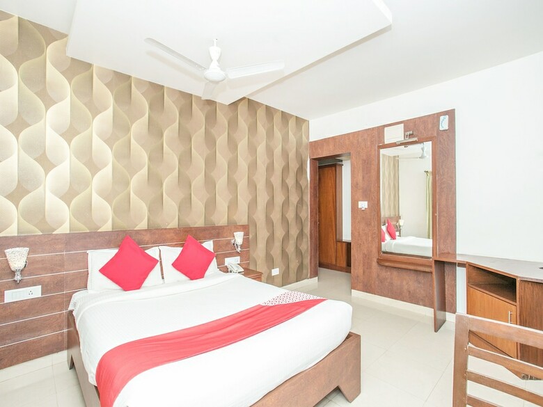 Hotel Oyo 3242 Status Fine Dine