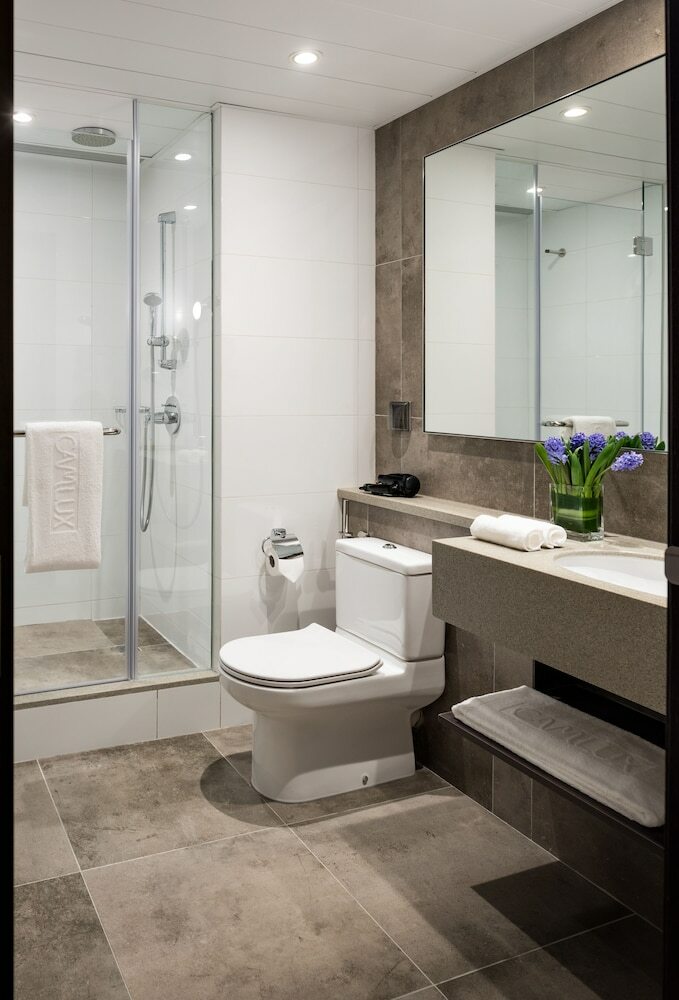 Camlux Hotel