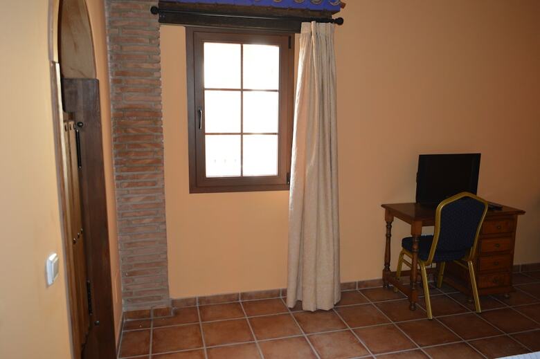 Hostal Rural Tio Tomas