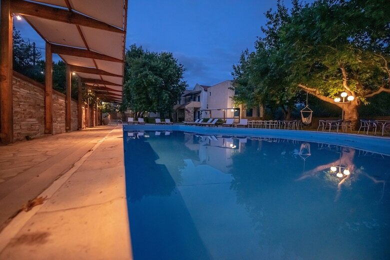 Apollo Beach Hotel