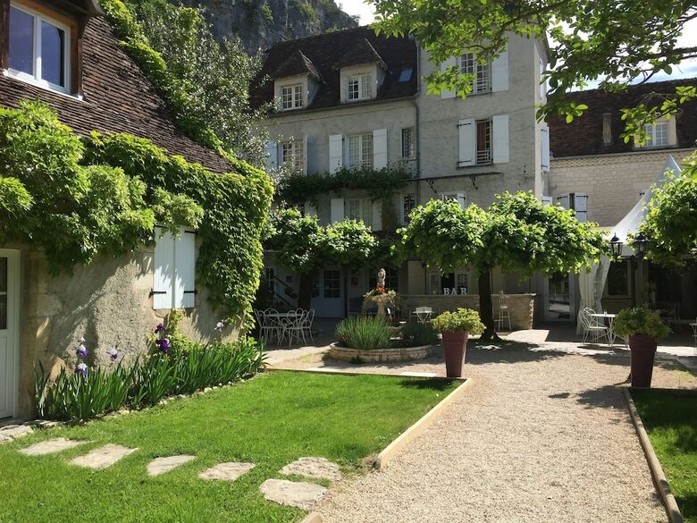 Hotel Domaine Les Falaises
