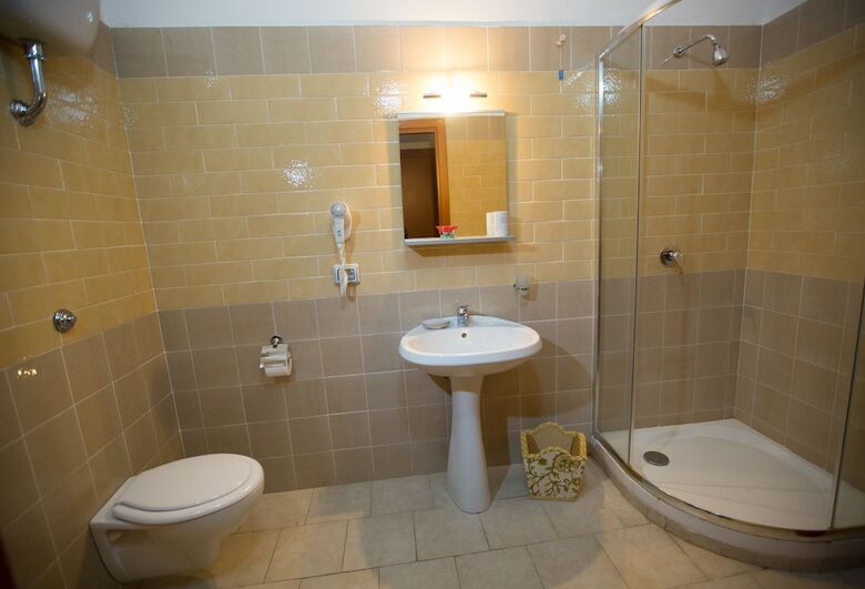 Hotel Vesuvian Inn