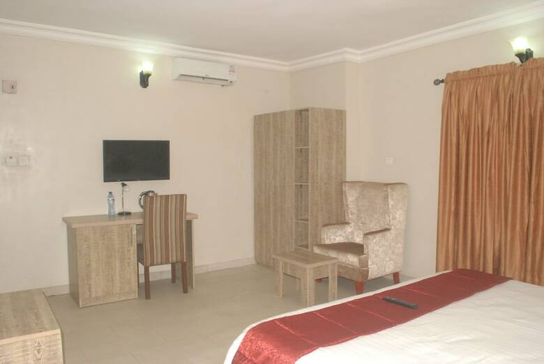 De Dreams Hotel & Suite