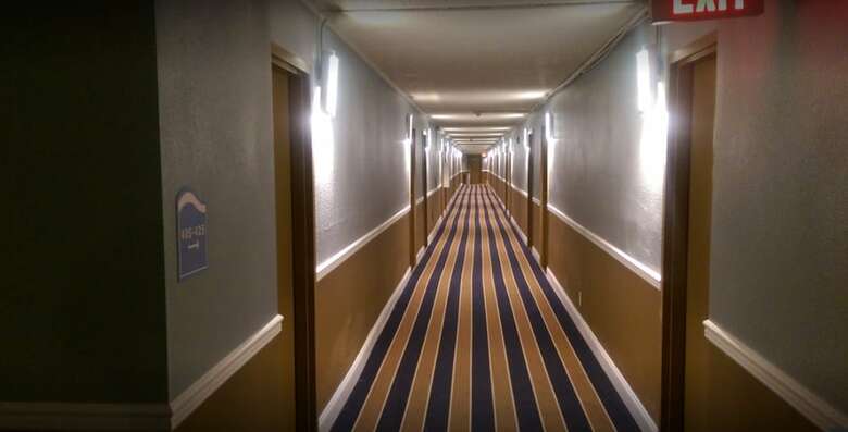 Hotel Economy Inn North Randall