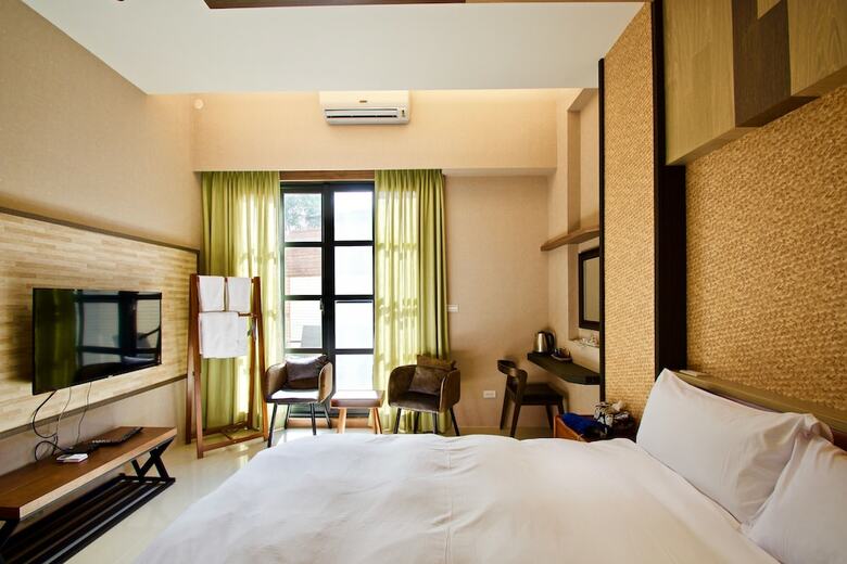 Posada 11 Cafe & Lodging