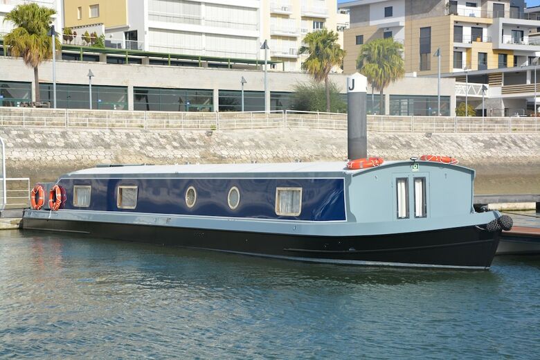 Tagus Marina - Houseboat