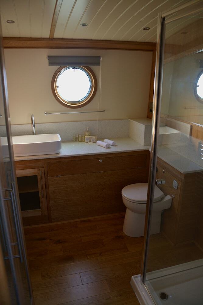 Tagus Marina - Houseboat