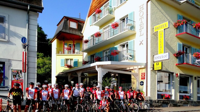 Hotel Restaurant Aux Bruy�res