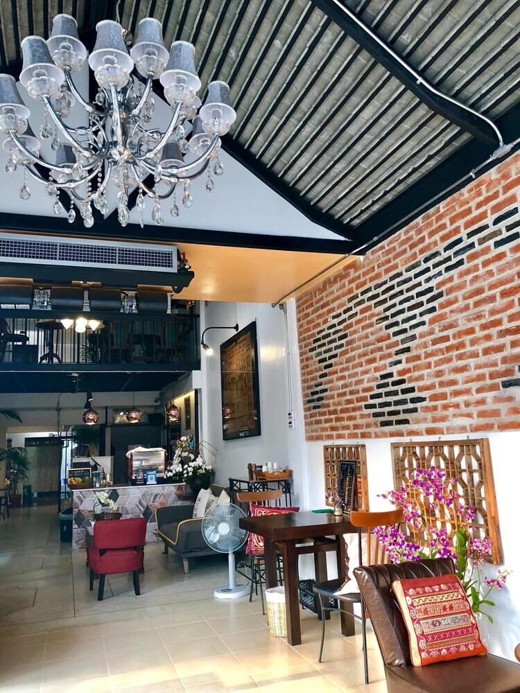 Hotel Hp House Cafe'