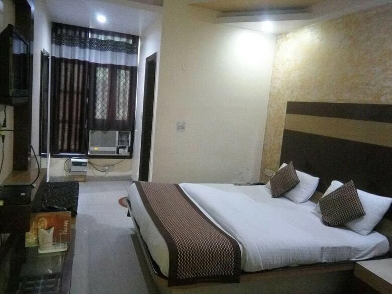 Hotel Dwarkadhish Intercontinental