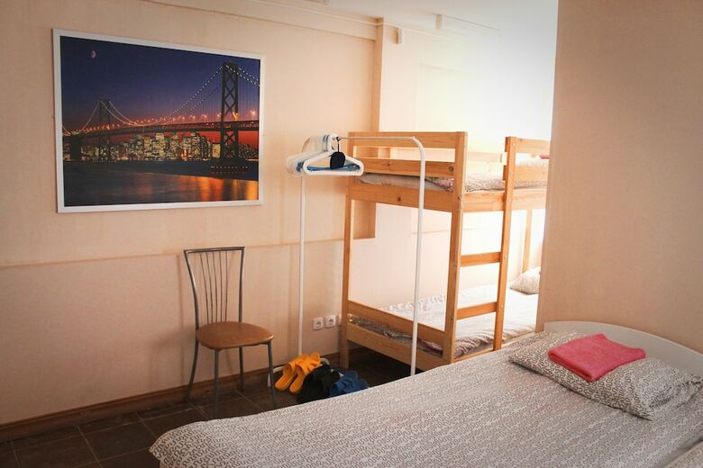 Hostal Hostel Karamazov
