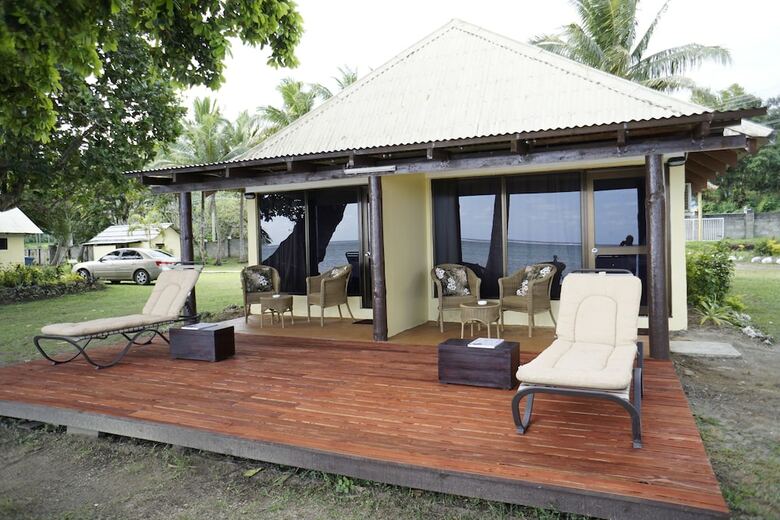 Hotel Namolevu Beach Bures