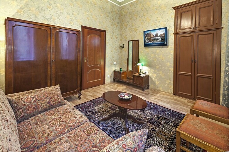 Friends Apartment On Vosstaniya