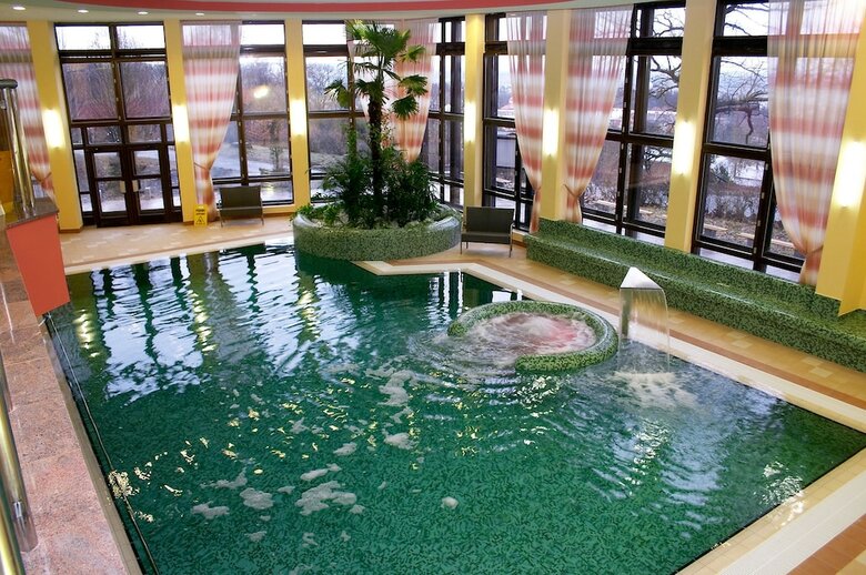 Hotel Chateau Monty Spa Resort