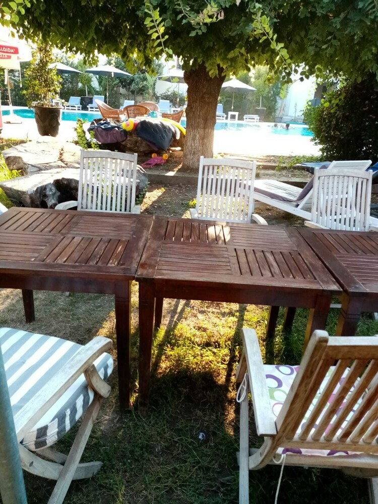 Yagmur Hotel