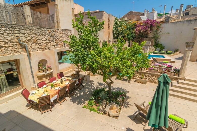 Villa Cal Senyor Dami�