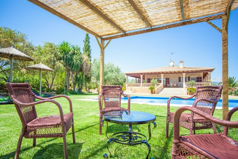 Villa Can Berguins