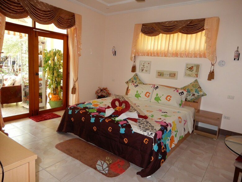 Luxury Holiday Villa Paradise