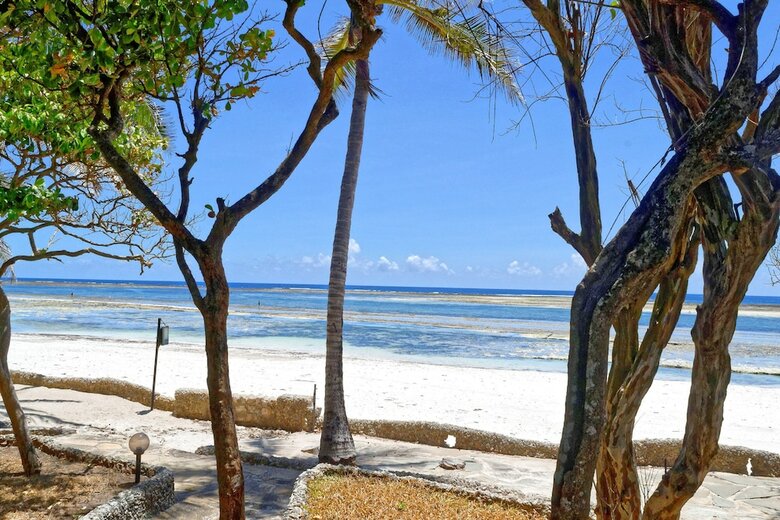 Kaskazi Beach Hotel