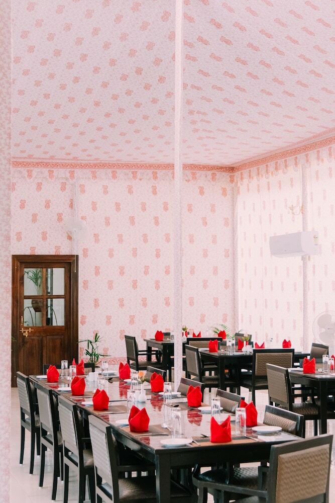 Hotel Rawai Luxury Tents