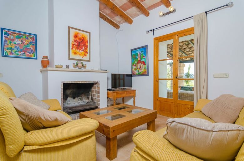 Villa Son Barbot (can Robi Nou)