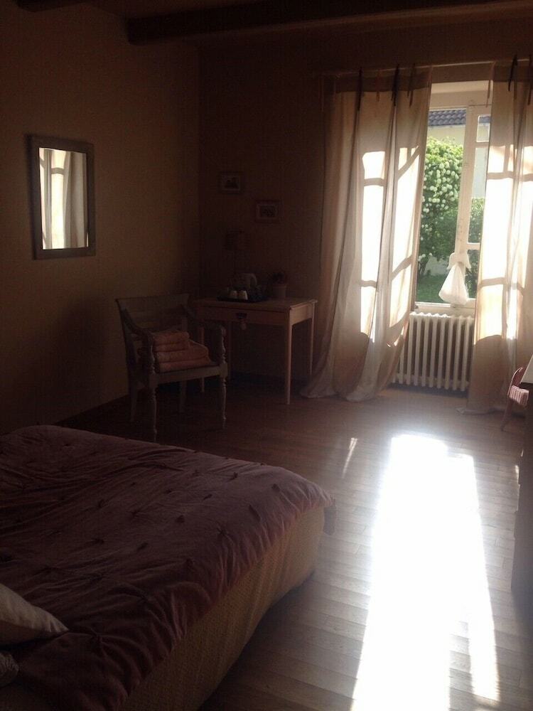 Hotel Chambre D'h�tes Les Hortensias