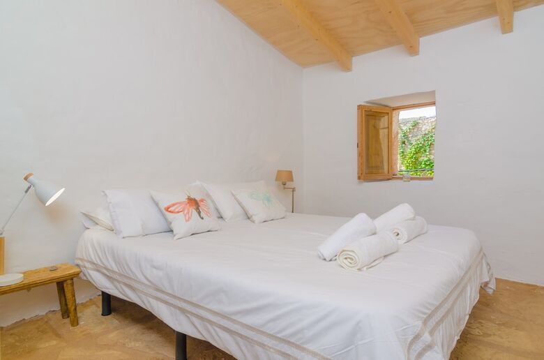 Villa Monges 1