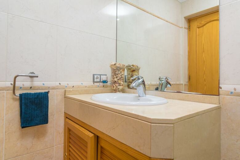 Villa Garball�
