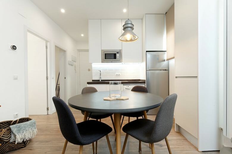 Apartamentos La Rosaleda City Center