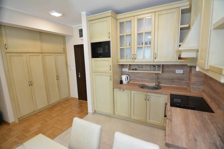 Apartments Dobrotski Dvori