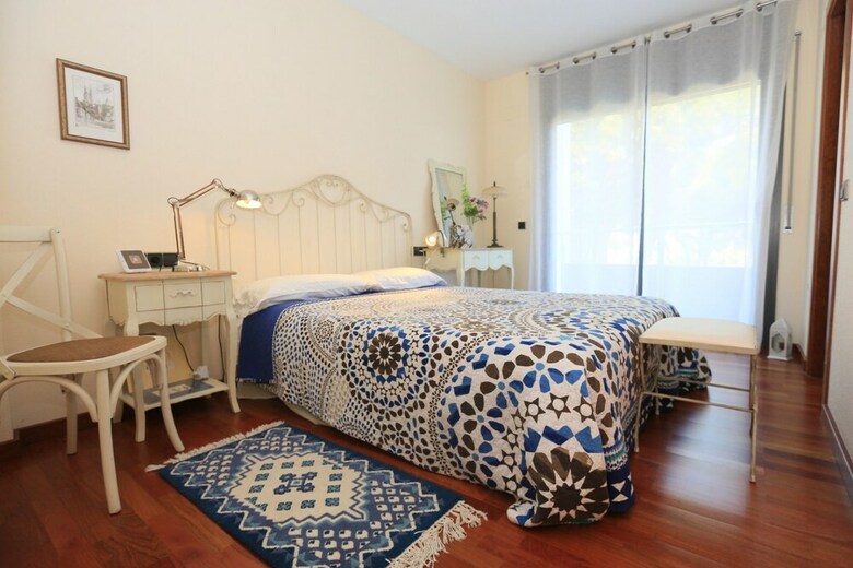 Apartamentos Casa Tranquila Para 7 Personas En Cambrils